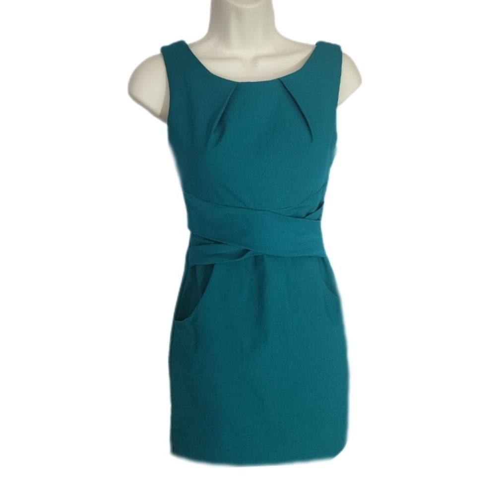 Teeze Me Dress Cross Waist Sheath with Pockets Green Size 3
